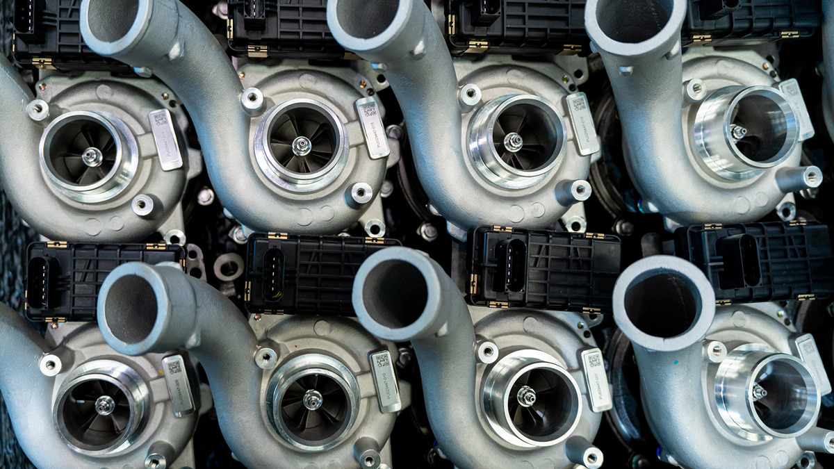 Borg Automotive: 113 neue Lichtmaschinen und Anlasser